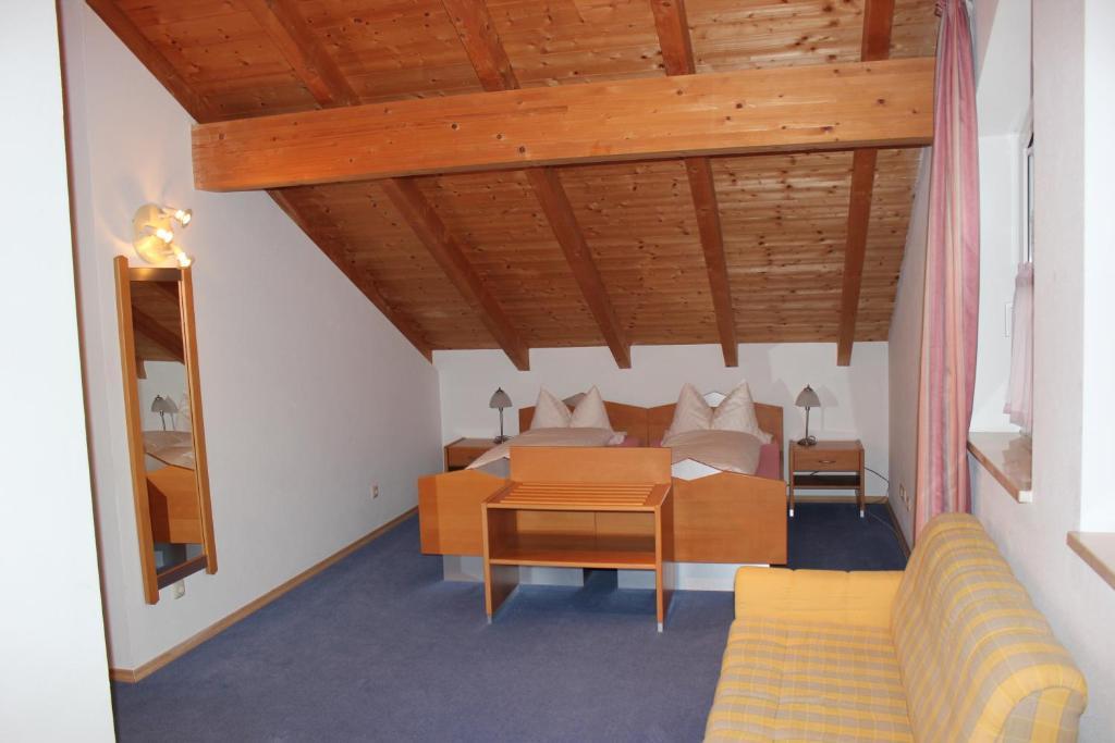 Pension Demmel, Bed & Breakfast Брукмюль Номер фото
